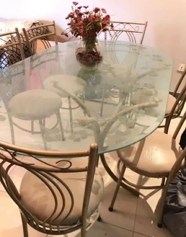 Dinning table for sale 2