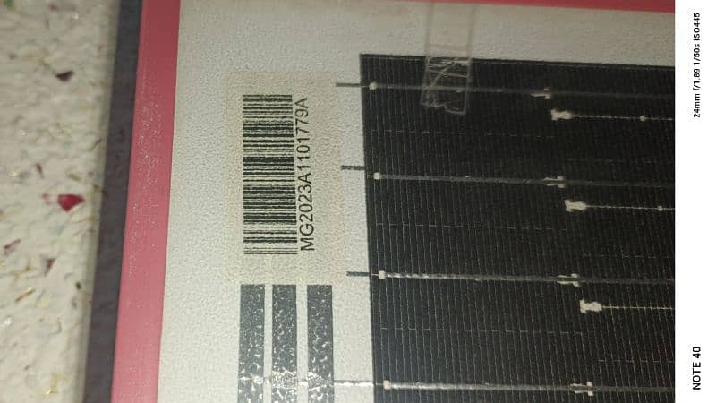 MG Solar Panel 180 Home used for 2 months only 0