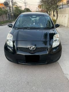 Toyota Vitz 2010