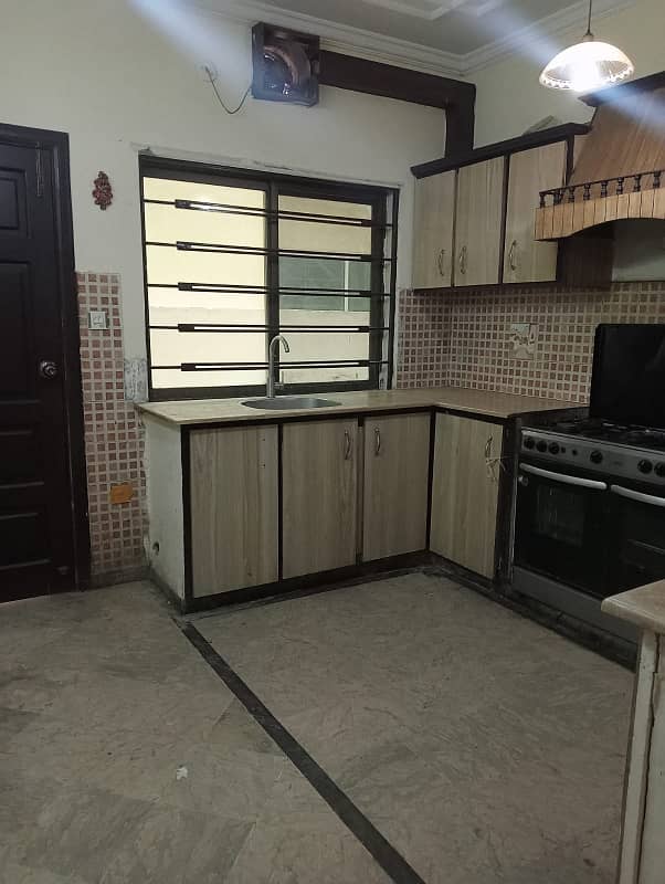 House available for rent in phase 3 bahria town Rawalpindi 7