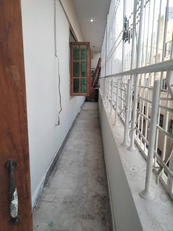 defence flat for rent full floor three side corner 8