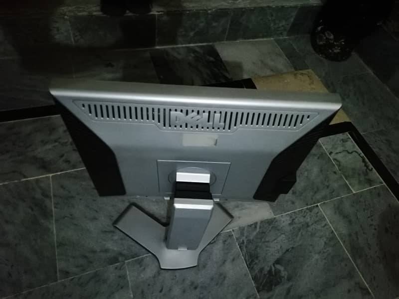 LCD DELL DESKTOP 7