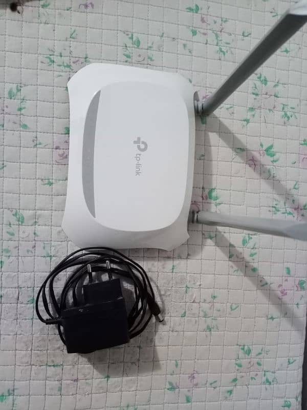 TpLink WiFi Router 1