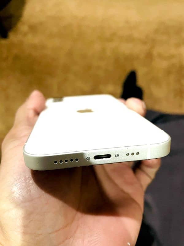 IPhone 12 - 64GB - White - Sim Working 5