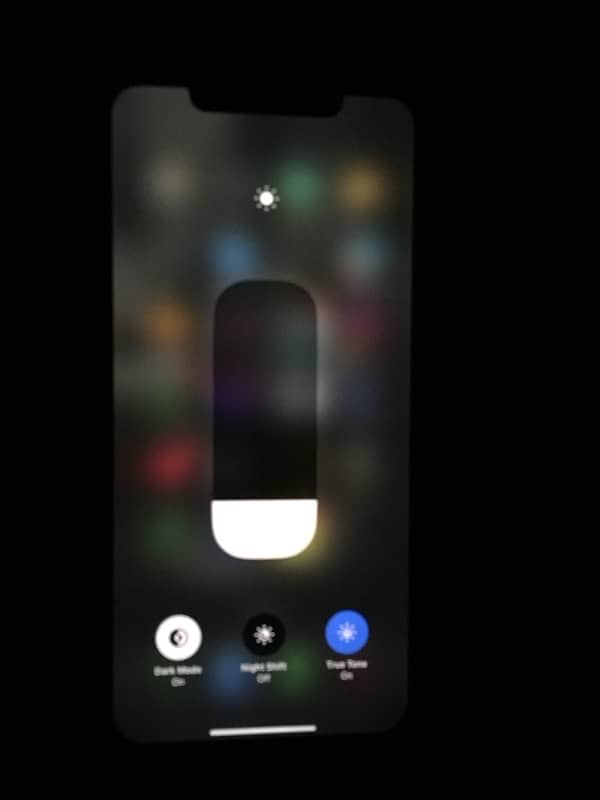 Iphone 11 pro max 4