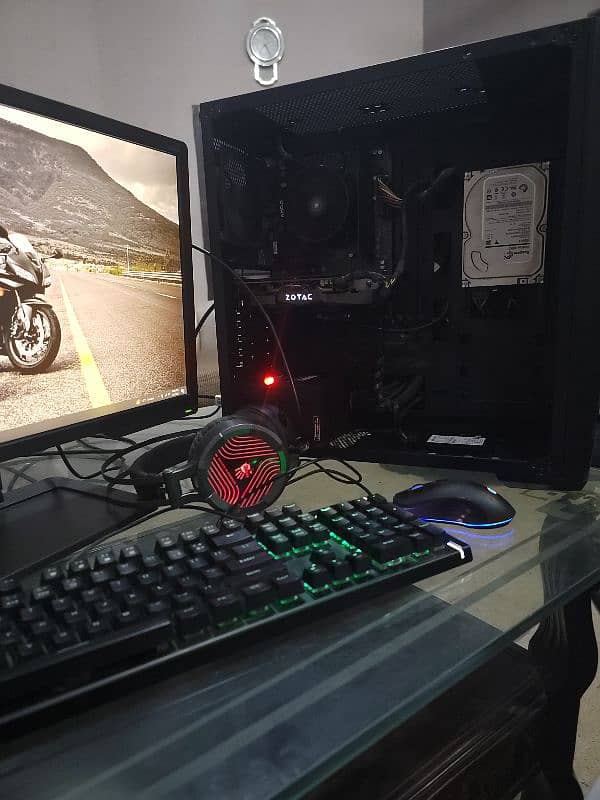 RYZEN 5 2600 PC IN GREAT CONDITION 2