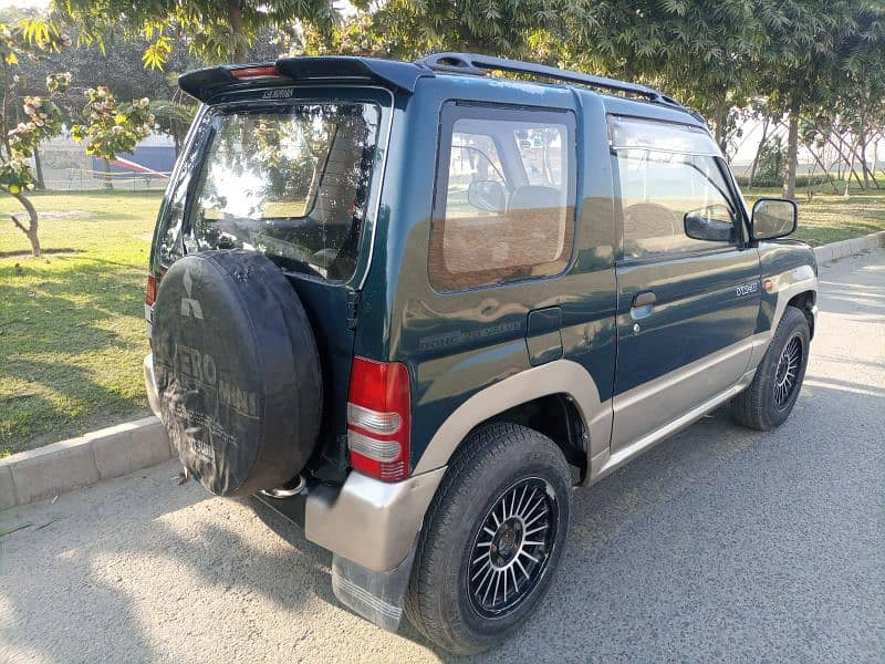 Mitsubishi Pajero Mini 2006 2