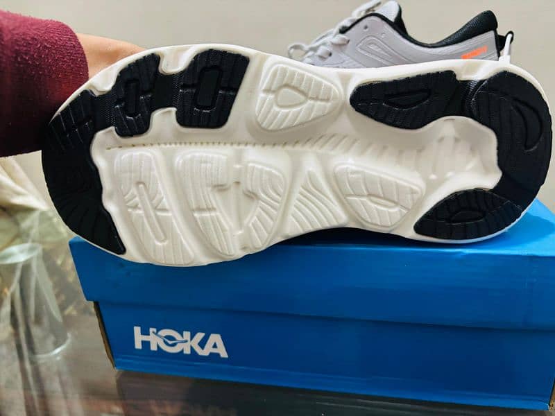 Hoka shoes 5