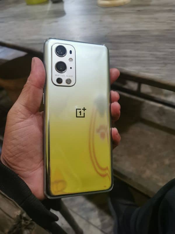 oneplus 9 pro 8+8 256 read add plzzz 5