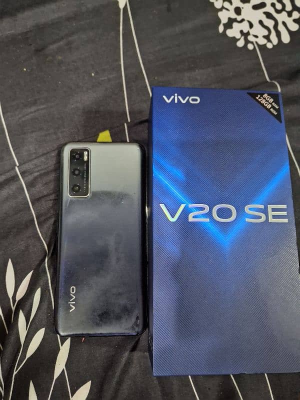 Vivo V20 SE 1