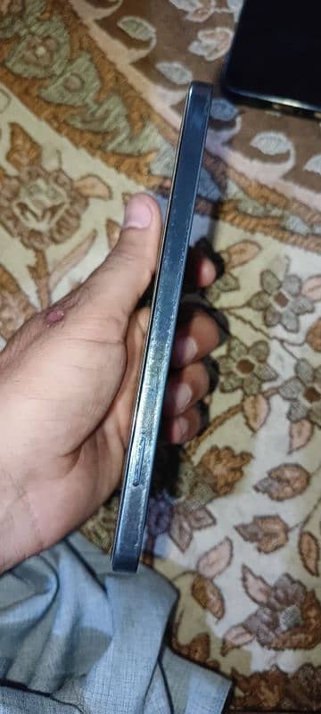 infinix zero 20 one hand used like new 4