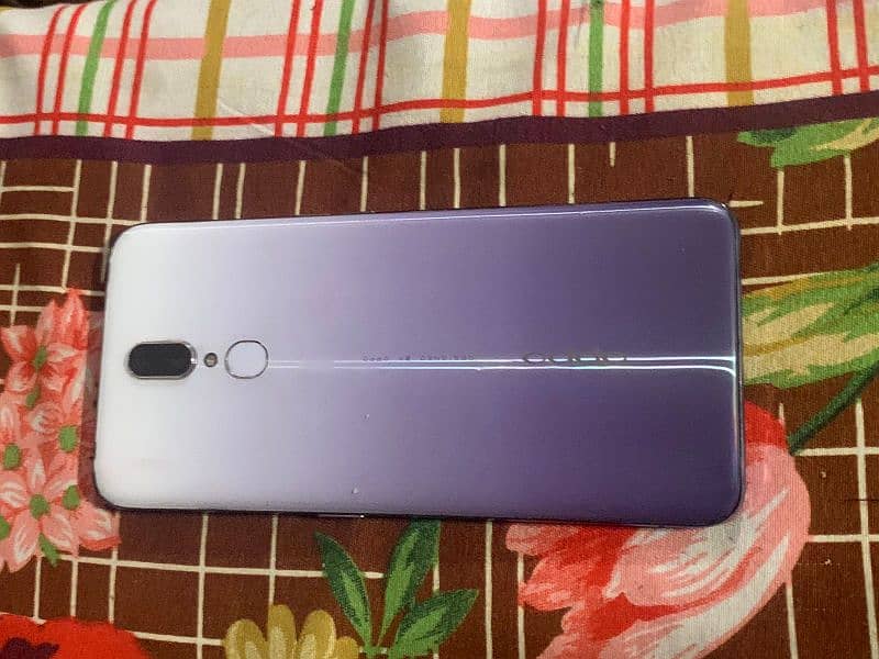 oppo  F 11 5