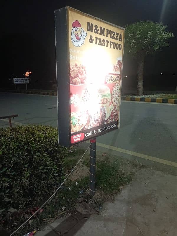 Fast Food Pizza Cafe For Sale 2