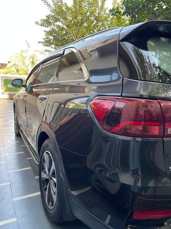 KIA Sorento 2022 7