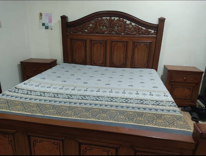 customized Bed set with two side tables and dressing table 0