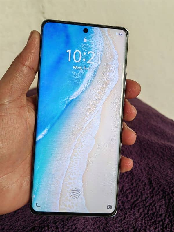 Vivo x80 5G ND Vivo x70 pro ND iphone XR 10