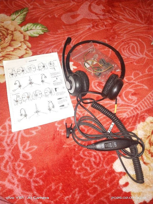 Call center headset 0