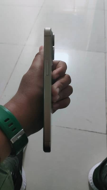 IPhone 15 pro max non pta 5