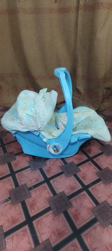 baby cot good quality available for sale 3