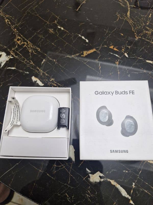 brand new samsung FE Buds. 0