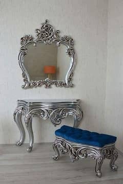 wall mirror and counsole renovait your home and beauty saloon interior