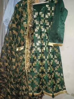 green shirt banarsi trouser with net dupata