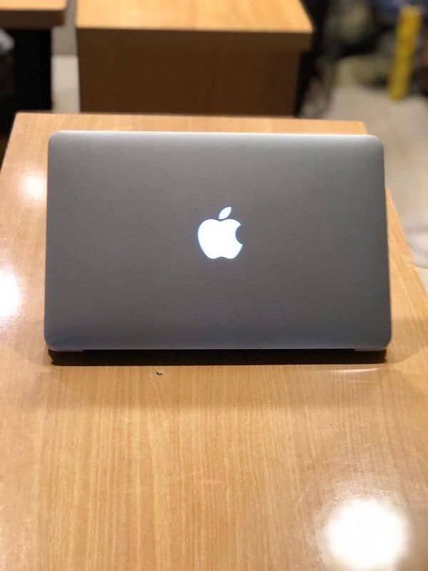 MACBOOK AIR 2015 I5 12