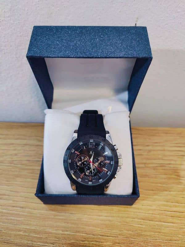 Men's quartz watch 3