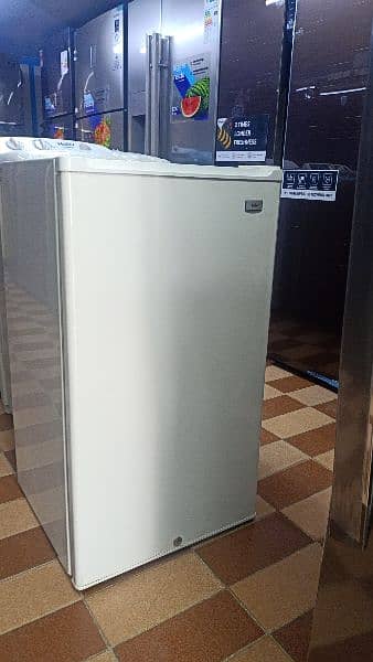 Refrigerator Dawlance Haier Pel 17