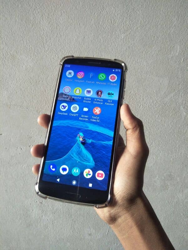 MOTO G6 WITH BOX FOR SALE 2