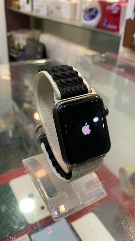 Apple Watch Series 3 42mm 1