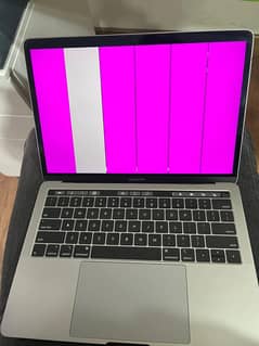 Macbook Pro 2018 8GB 256GB 13" Inch Read Ad