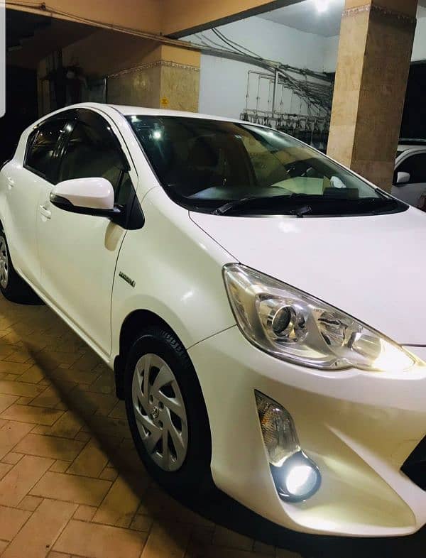 Toyota Aqua 2015 G soft leather just like a new car 7