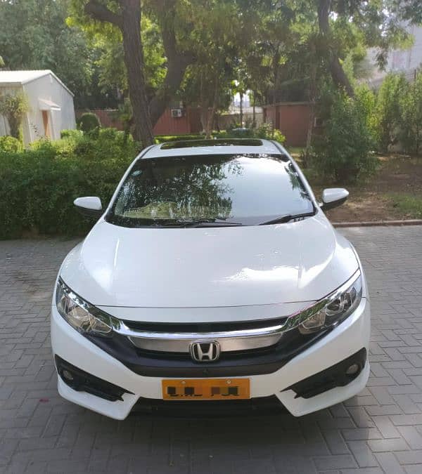 Honda Civic Oriel 2017 4