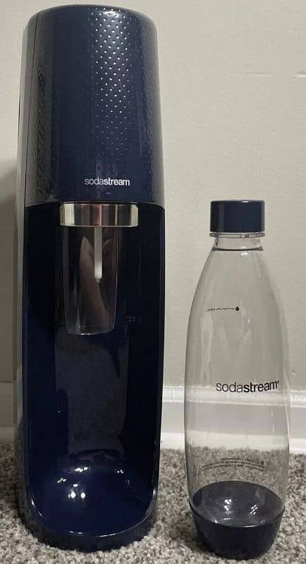 IMPORTED SODASTREAM SODA MAKER MACHINE NEW 0