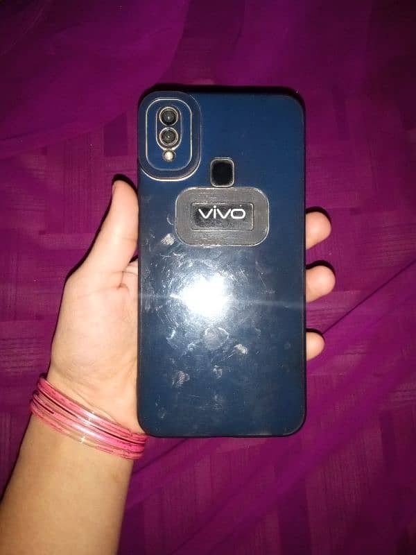 vivo 1814 0