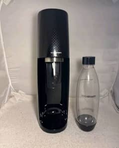 IMPORTED SODASTREAM SODA MAKER MACHINE NEW