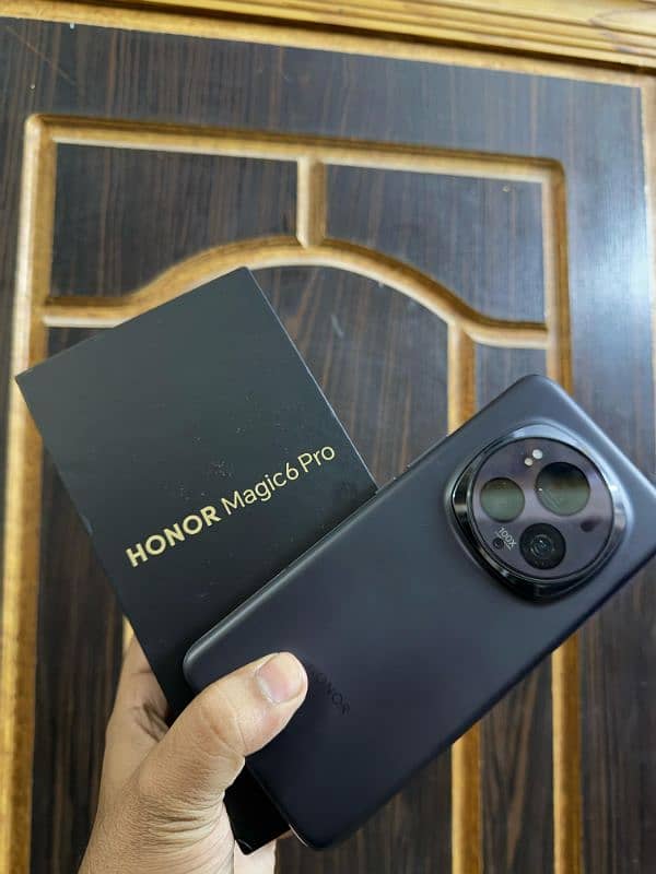 Honor Magic 6 pro 0