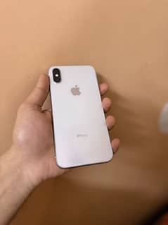 IPhone XS 64 GB factory unlock