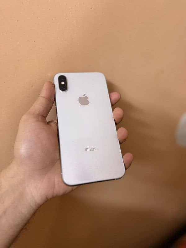 IPhone XS 64 GB non PTA factory unlock 0