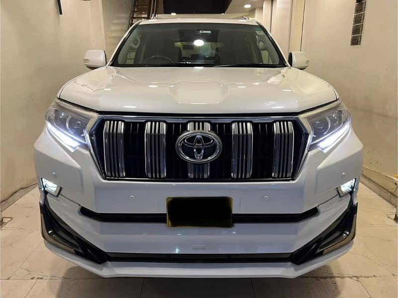 Toyota Prado 2012 1