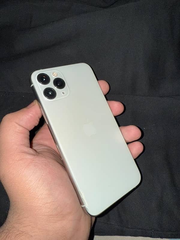 IPhone 11 Pro 256 gb sale and exchange 1