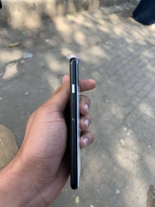 GOOGLE PIXEL 4 3