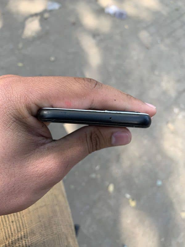 GOOGLE PIXEL 4 6