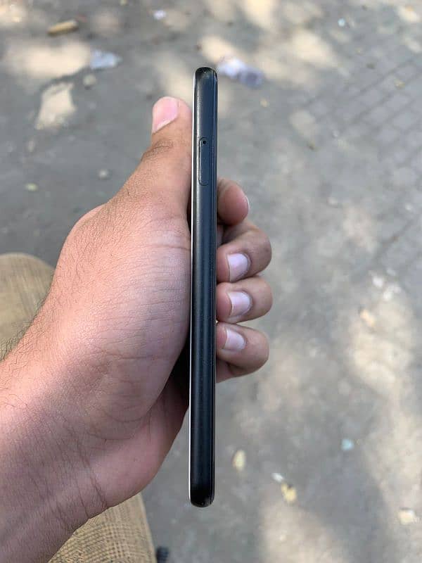 GOOGLE PIXEL 4 7