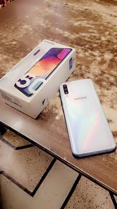 Samsung Galaxy A50