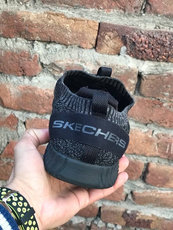 Adidas nike ASICS sketchers slides 6