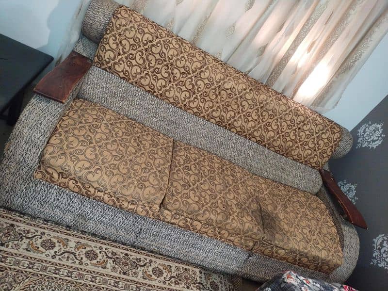 5 Seater Sofa Sett For Sale 2