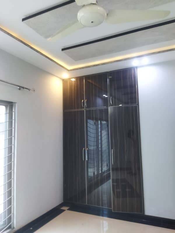 10 marla lower portion available for rent in shadaab garden main ferozpur road Lahore 11