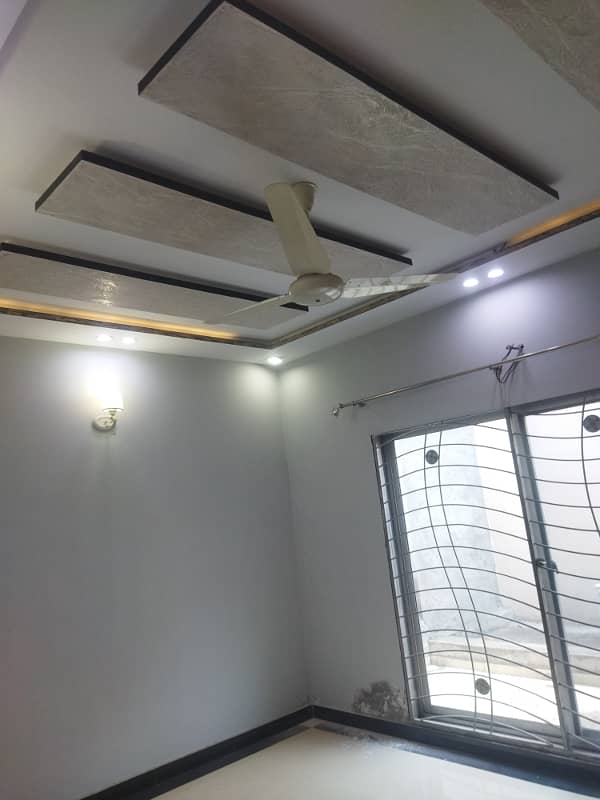 10 marla lower portion available for rent in shadaab garden main ferozpur road Lahore 12